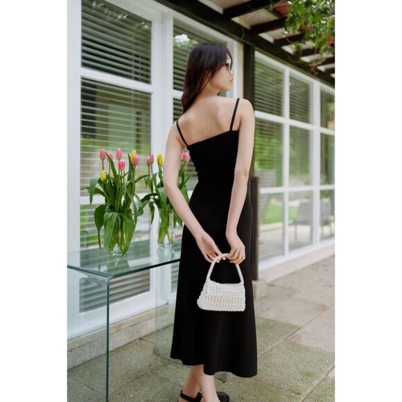 Black Zara Square-Neck Fit-and-Flare Spaghetti Strap Pullover Midi Dress (NWT) - Picture 8 of 9